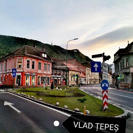 Old Romantic Apartment Brasov