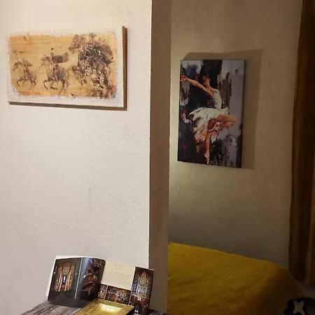 Old Romantic Braşov